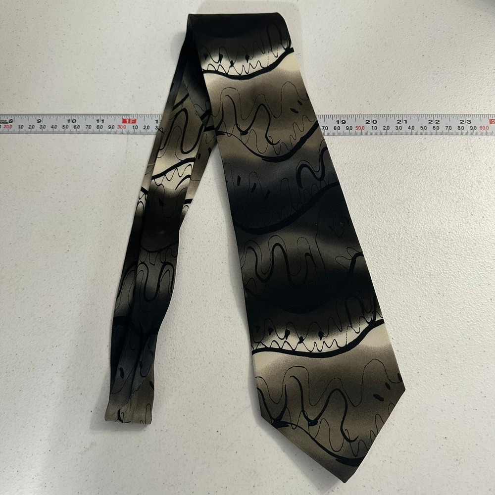 J Garcia Thistle Ghost Collection Twenty Mens Silk Tie Gray Black Abstract